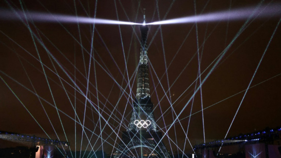 Olympische Spiele nach spektakulärer Eröffnungsfeier im Regen auf der Seine eröffnet